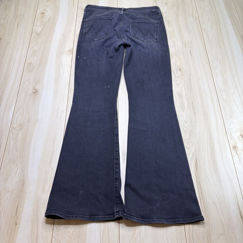 MOTHER The Weekender Mid-Rise Flare jeans Black Deep End black size 29 - Picture 15 of 16